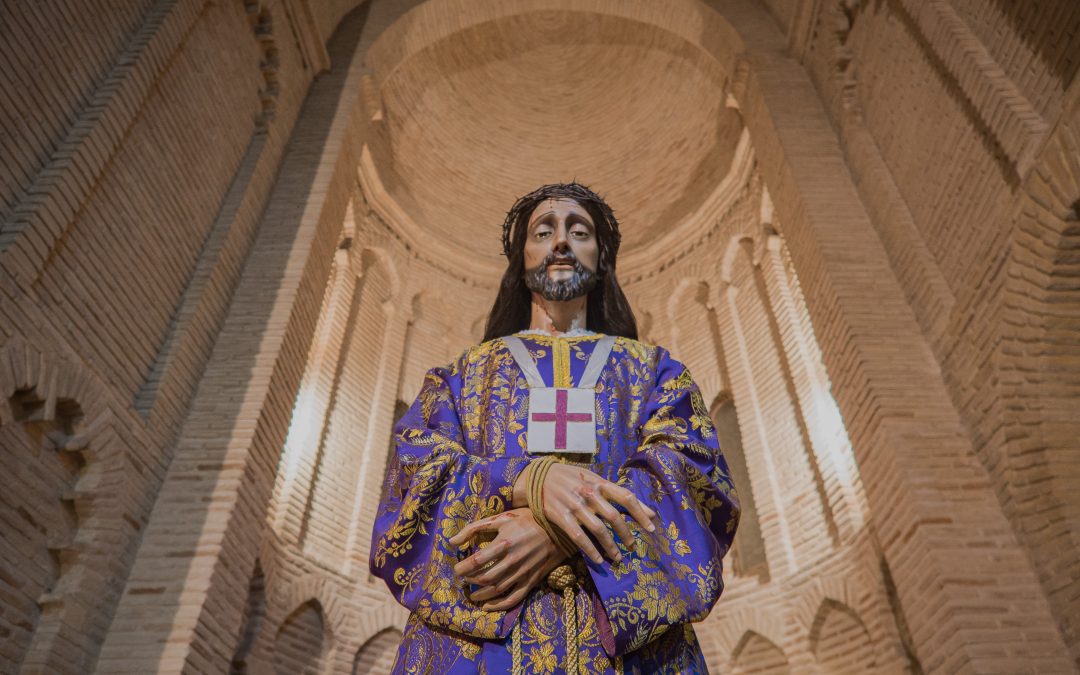 El Nazareno y la Virgen de los Dolores en el altar extraordinario de cultos