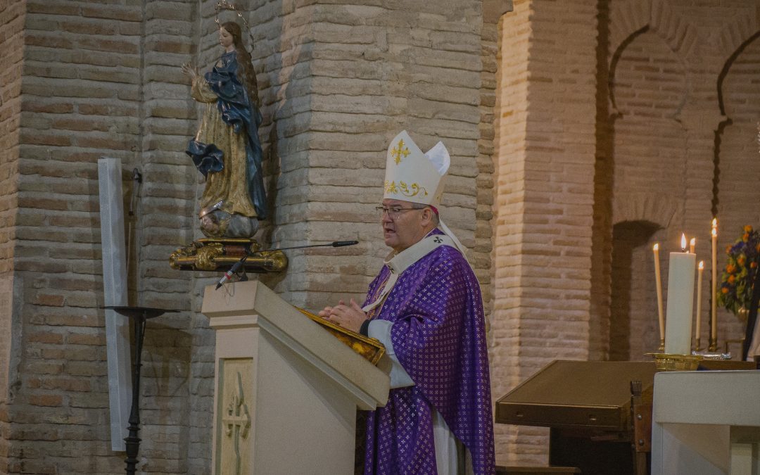 Don Francisco Cerro, preside el primer día del Triduo
